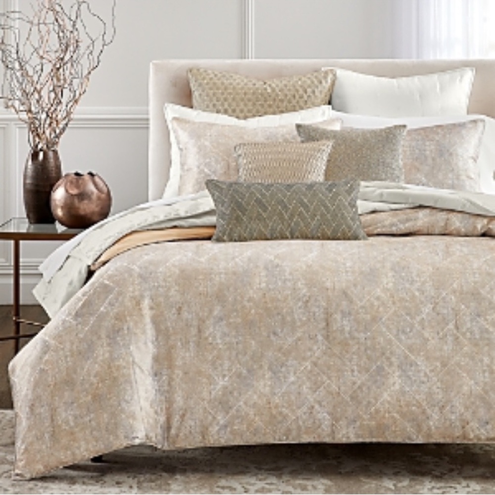 Hudson Park Collection Linear Sandstone Duvet Cover